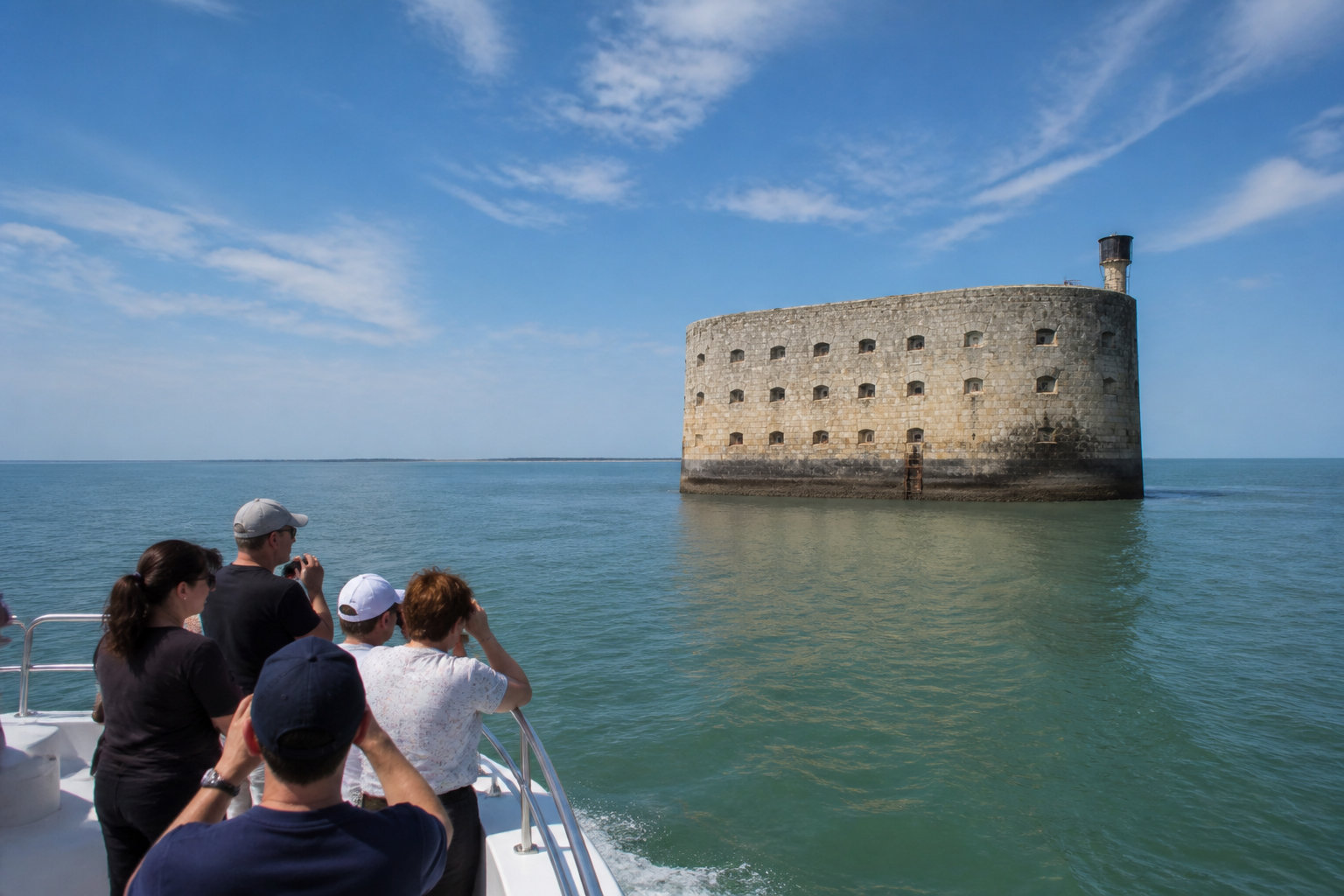 Comment voir Fort Boyard : accès, croisières et panoramas