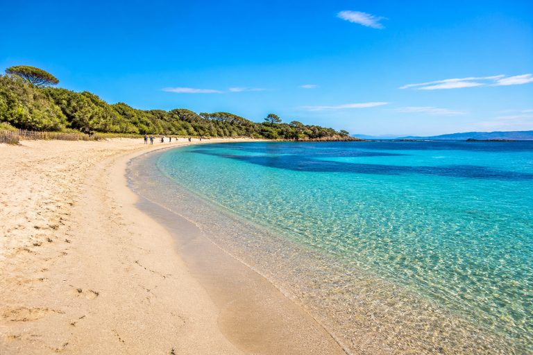 Les plages de la presqu'île de Giens : trouvez votre idéal