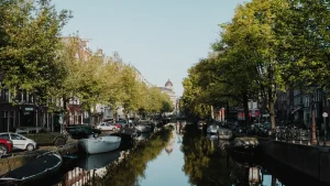 Marais poitevin en barque : embarcadères et saisons