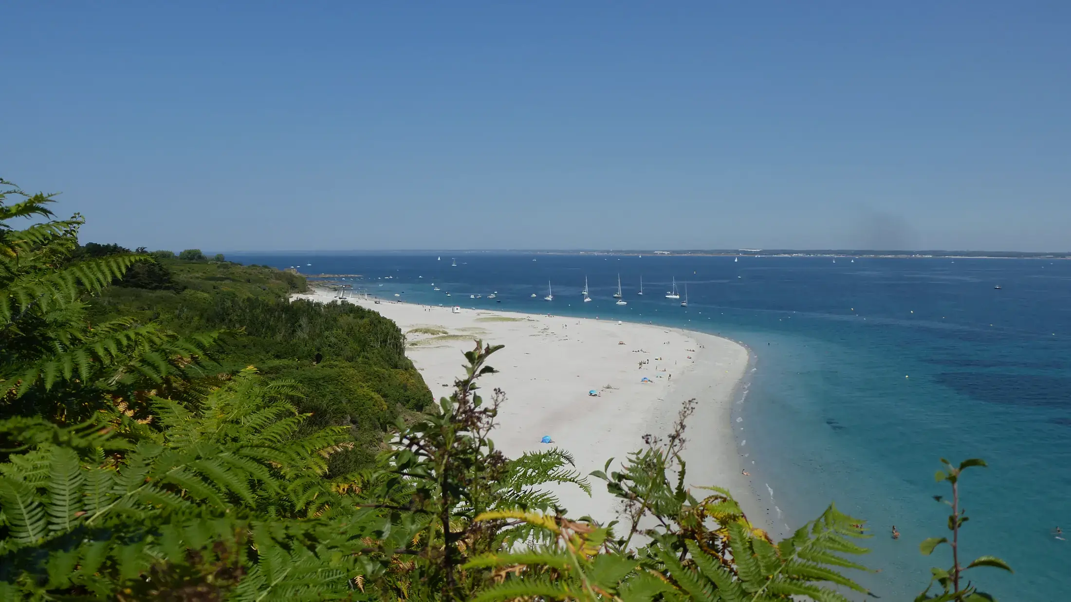 Île de Groix : traversée, tour à vélo et réserve géologique